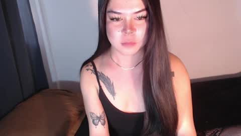 Elise online show from June 2, 2026, 4:47 am