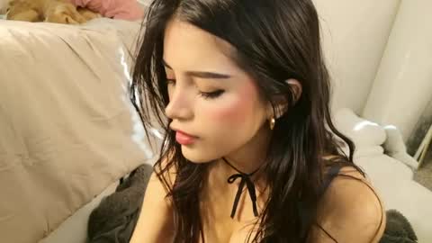 Snapshot of elisparadisex chatting on June 3, 2026, 11:21 pm eli 3 online show from June 3, 2026, 11:21 pm