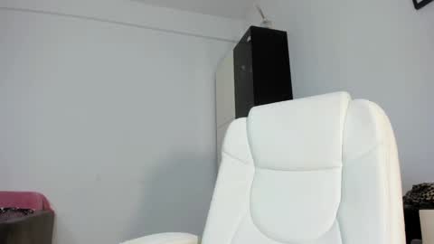 Snapshot of elissavibe chatting on February 11, 2025, 4:44 am Elisa Promotion online show from February 11, 2025, 4:44 am