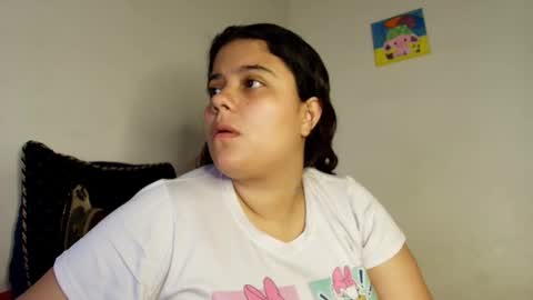 Eliss online show from December 2, 2025, 7:03 am