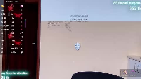 Snapshot of eliz_v_ta chatting on September 12, 2025, 10:37 am Eliz online show from September 12, 2025, 10:37 am