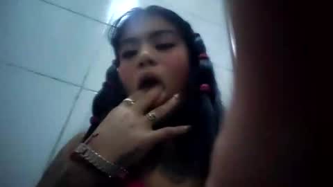 strawberry 777 online show from November 21, 2025, 6:01 am