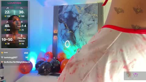 Elizabeth online show from November 1, 2025, 3:52 am