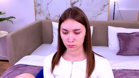 Snapshot of elizabethcash chatting on February 1, 2025, 9:19 pm Elizabeth online show from February 1, 2025, 9:19 pm