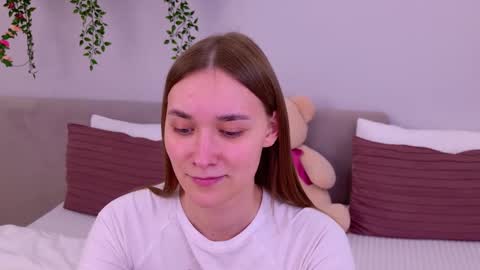 Snapshot of elizabethcash chatting on March 5, 2025, 7:27 pm Elizabeth online show from March 5, 2025, 7:27 pm