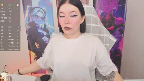 Snapshot of elizabethflowerr chatting on October 17, 2025, 4:15 am Eli online show from October 17, 2025, 4:15 am