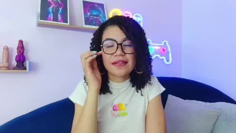 Snapshot of elizabethorlov chatting on June 5, 2026, 7:03 am Elizabeth Orlov online show from June 5, 2026, 7:03 am