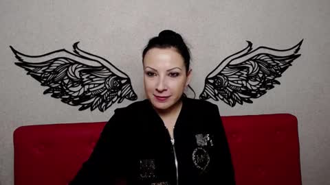 Snapshot of elizabethsho chatting on December 5, 2024, 3:04 am ElizabethSho online show from December 5, 2024, 3:04 am