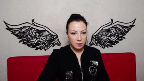 Snapshot of elizabethsho chatting on December 6, 2024, 6:39 pm ElizabethSho online show from December 6, 2024, 6:39 pm