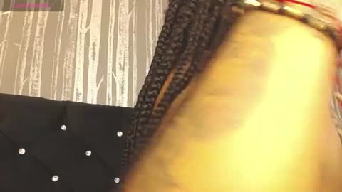 Snapshot of elizabetth_roman chatting on July 11, 2026, 3:37 pm elizabetth_roman online show from July 11, 2026, 3:37 pm