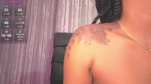 Snapshot of elizabetth_roman chatting on July 18, 2026, 2:21 pm elizabetth_roman online show from July 18, 2026, 2:21 pm
