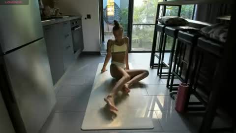 Snapshot of elizsweet chatting on June 16, 2026, 2:30 pm Eliz online show from June 16, 2026, 2:30 pm