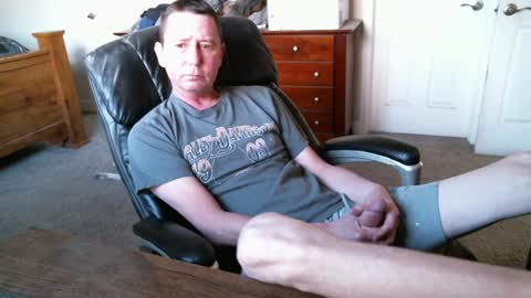 Elk online show from December 15, 2024, 4:37 pm