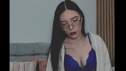 Snapshot of ella_chloe chatting on February 7, 2026, 10:57 pm Chloe online show from February 7, 2026, 10:57 pm