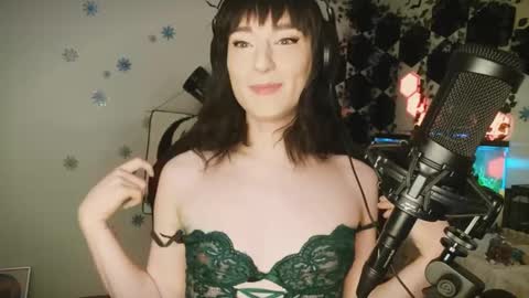 Snapshot of ella_ecstasy chatting on February 22, 2025, 3:56 am Ella Ecstasy online show from February 22, 2025, 3:56 am