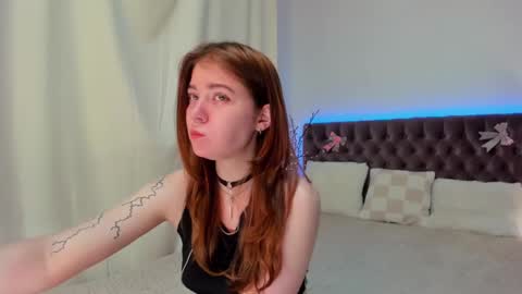 Ella Mayers online show from February 21, 2025, 10:04 pm