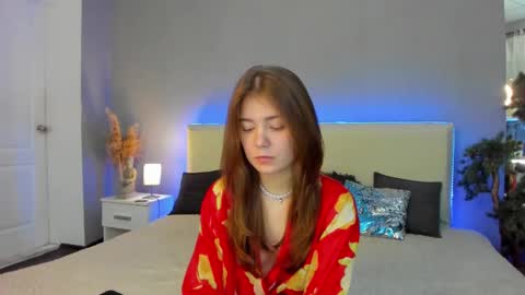 Ella Mayers online show from February 23, 2025, 4:57 pm