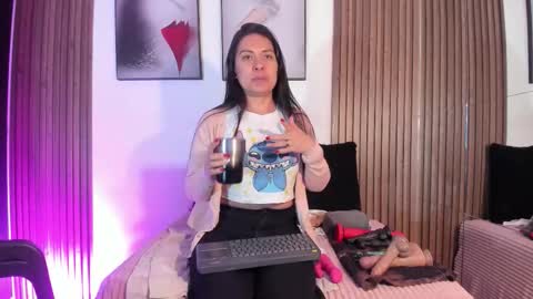 Snapshot of ella_rouse1 chatting on February 13, 2026, 12:45 pm ella rouse online show from February 13, 2026, 12:45 pm