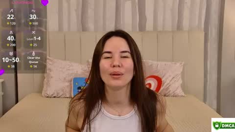 Ella online show from May 20, 2026, 4:18 am