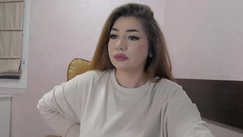 Ella online show from March 29, 2026, 3:39 am