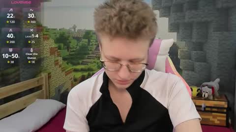 Snapshot of ellablair chatting on November 4, 2025, 4:00 am ellablair online show from November 4, 2025, 4:00 am