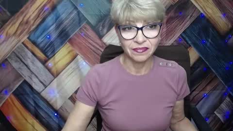 EllaBonito online show from October 6, 2025, 11:51 am