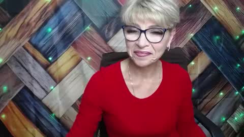 EllaBonito online show from October 13, 2025, 11:21 am