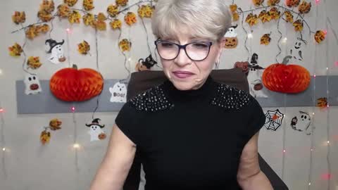 EllaBonito online show from October 22, 2025, 5:52 am