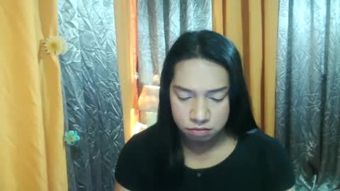 Snapshot of ellah_morena chatting on February 5, 2025, 3:02 am Ellah online show from February 5, 2025, 3:02 am
