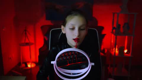 Snapshot of ellahorton chatting on February 23, 2025, 5:56 am Ella online show from February 23, 2025, 5:56 am