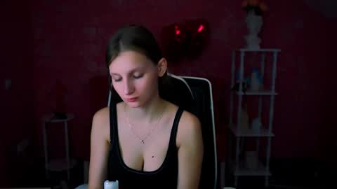 Snapshot of ellahorton chatting on March 9, 2025, 7:12 am Ella online show from March 9, 2025, 7:12 am