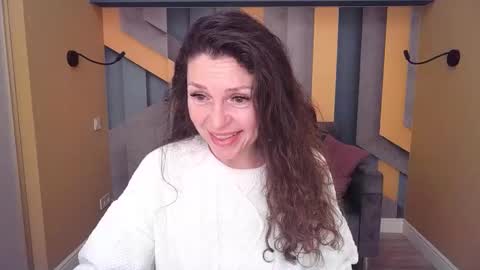 EllaLongs online show from February 10, 2026, 12:31 pm