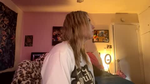 ellejess online show from March 1, 2026, 8:33 pm