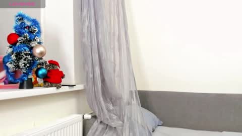 ellen_flow online show from January 7, 2026, 9:39 pm