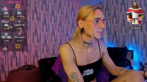 Snapshot of elli_26 chatting on January 4, 2025, 10:05 am Ellie online show from January 4, 2025, 10:05 am