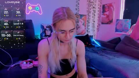 Snapshot of elli_26 chatting on September 26, 2025, 11:58 am Ellie online show from September 26, 2025, 11:58 am