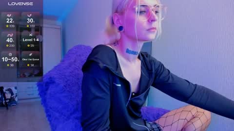 Ellie online show from May 11, 2026, 3:07 pm