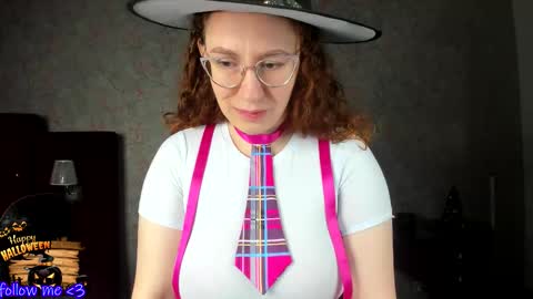 Snapshot of ellie_coy_ chatting on October 27, 2025, 7:23 am Ellie online show from October 27, 2025, 7:23 am