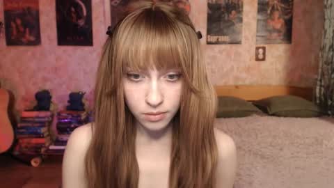 ellie_friendly online show from March 21, 2026, 11:37 am