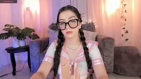 Snapshot of elliedream_ chatting on June 30, 2026, 3:13 pm elliedream_ online show from June 30, 2026, 3:13 pm