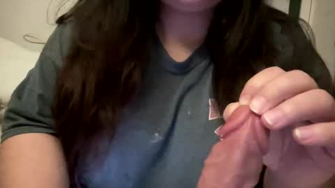 ellieee420 online show from February 15, 2026, 2:19 am