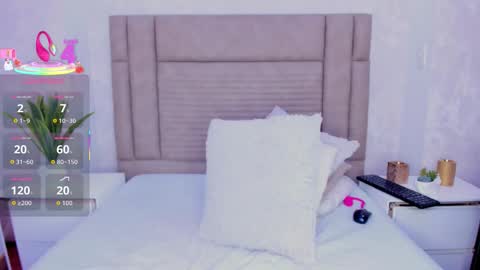   online show from November 20, 2025, 2:06 pm