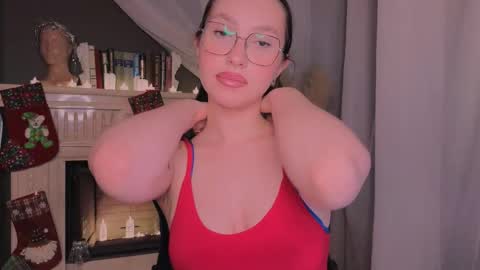 just Emily  online show from December 18, 2025, 5:08 pm