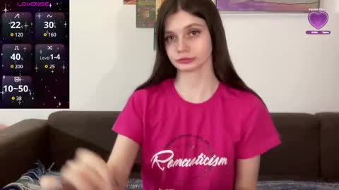 Snapshot of elliewalkersdreamgirl chatting on March 5, 2025, 5:08 pm Effie1818 online show from March 5, 2025, 5:08 pm