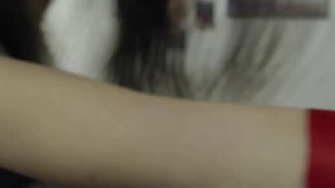 Snapshot of elliewalkersdreamgirl chatting on March 12, 2025, 7:59 pm Effie1818 online show from March 12, 2025, 7:59 pm