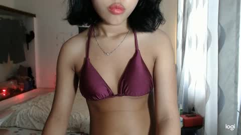 ellieyun online show from March 8, 2026, 5:44 am