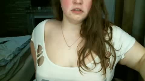 Snapshot of ellimol chatting on March 10, 2025, 10:02 pm EliMoL online show from March 10, 2025, 10:02 pm
