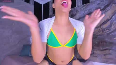 Ellis  online show from October 2, 2025, 3:13 am