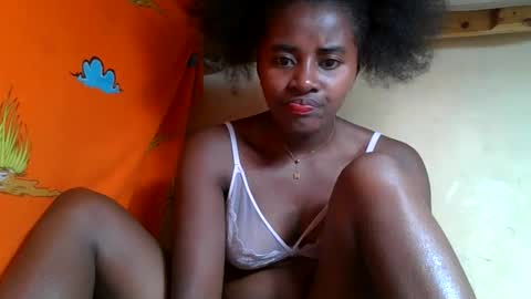 Ellodi online show from May 23, 2026, 8:18 am