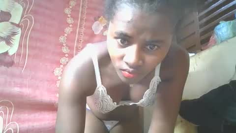 Ellodi online show from May 29, 2026, 8:23 am